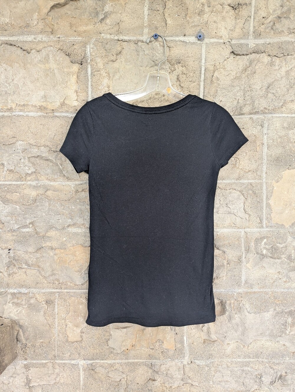 Vintage American Eagle Outfitters Black Tee with Silver Eagle Logo - Picture 3 of 3